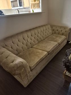 Chesterfield tufted couch