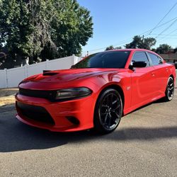 2020 Dodge Charger RT 
