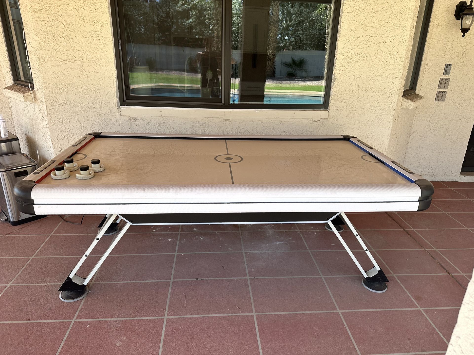 Electronic Air Hockey Table
