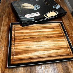 Bradbury Teak Cutting Board made in California – Premium Cutting Board 20” × 15” (Gently Used)