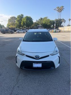 2017 Toyota Prius V