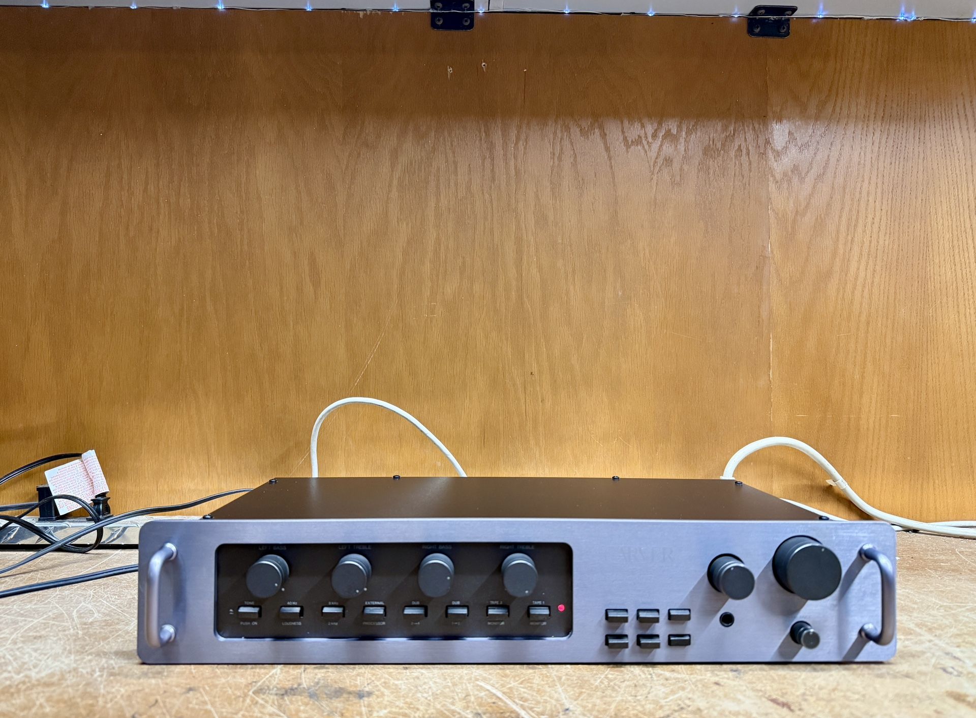 Carver High Fidelity Pre Amp Model C-1