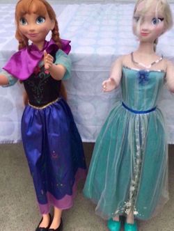 Ana And Elsa Dolls