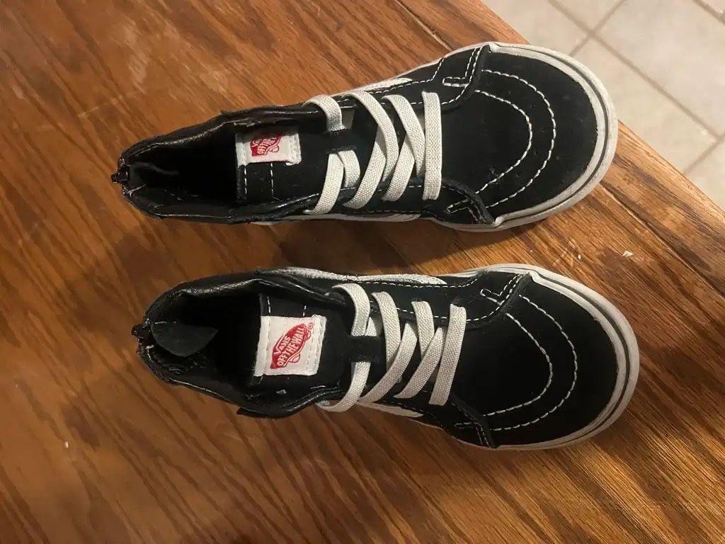 Toddlers Vans Sk8-Hi Skate Shoe - Black