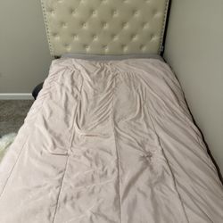 Ivory twin Platform Bed