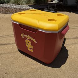 USC Coleman Rolling Cooler