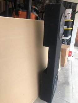 2 JVC 12 inch subwoofer in custom box for Nissan titan 06