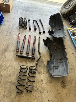 Jeep Gladiator Willys stock suspension parts