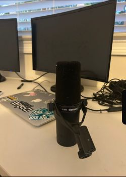 Shure SM7B