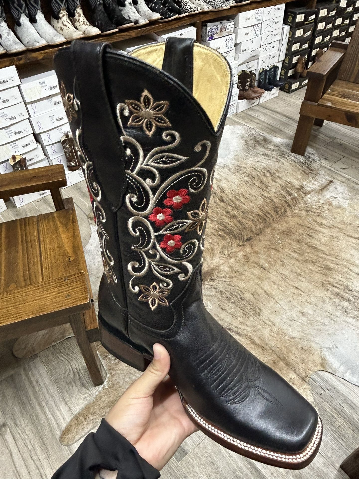 Women Boots