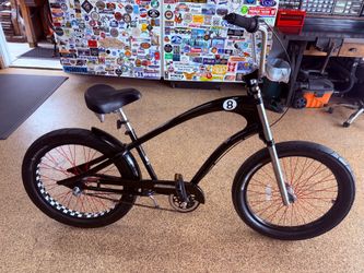 Electric straight 8 cruiser