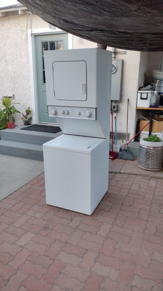 24 Inch Wede Stackable