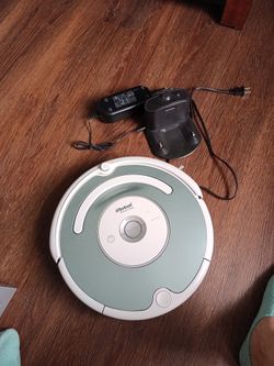 Irobot roomba Spot Dock. Clean Robot