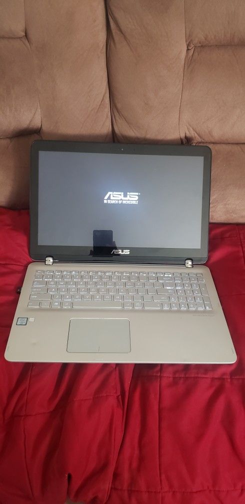 #### Asus Converible Laptop/tablet Intel.i5, 16 Gb, 512 Gb M.2 SSD