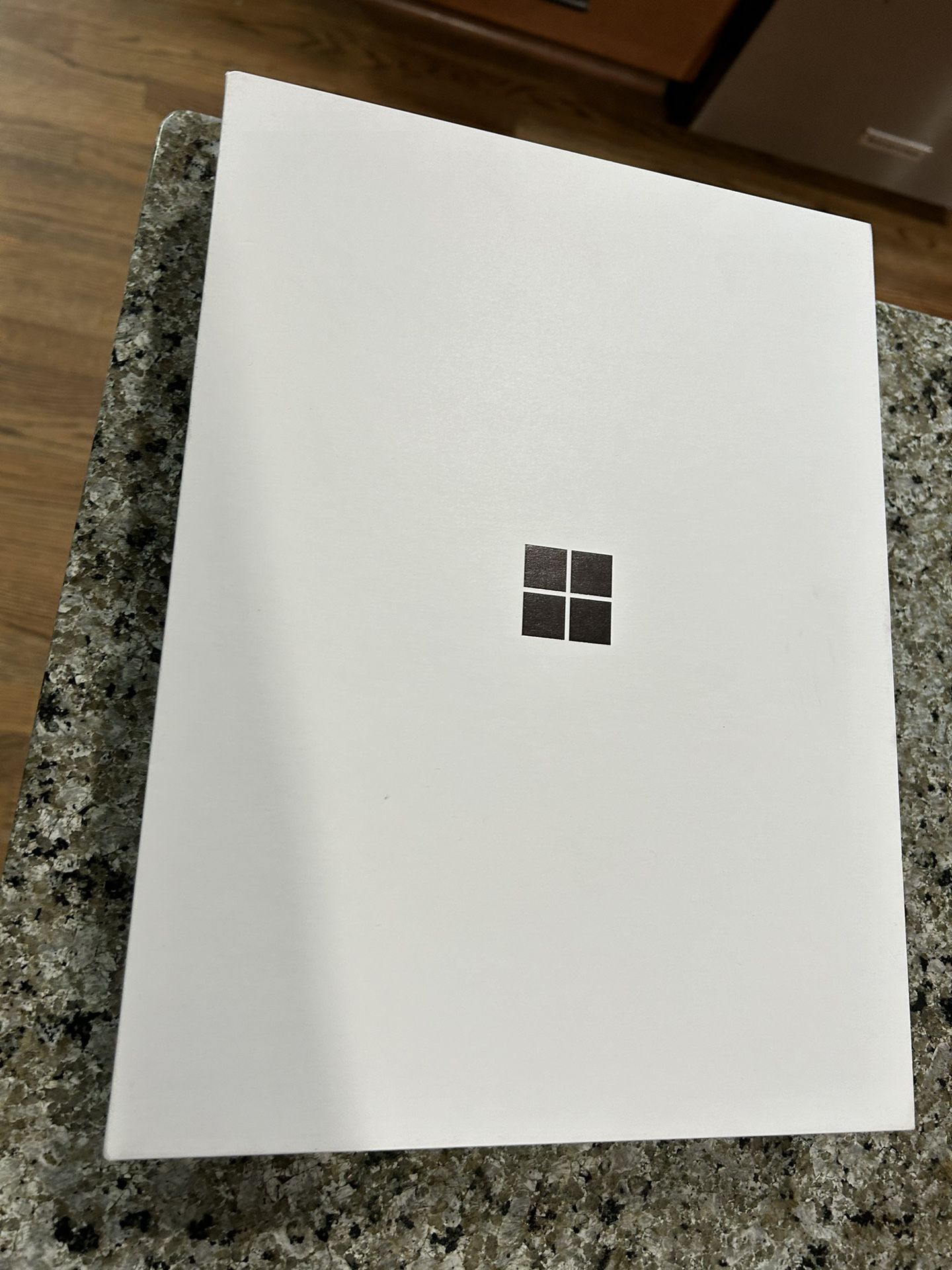 Microsoft Surface Laptop X Plus 16gb Ran 512gb Storage