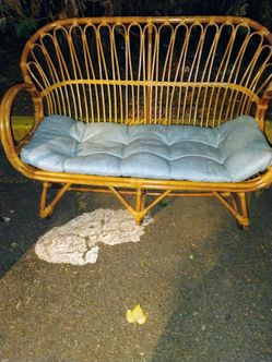Vintage Rattan bench with cushion pickup only cash