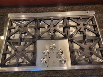 Jade commercial-style 6-burner gas cooktop/rangetop,