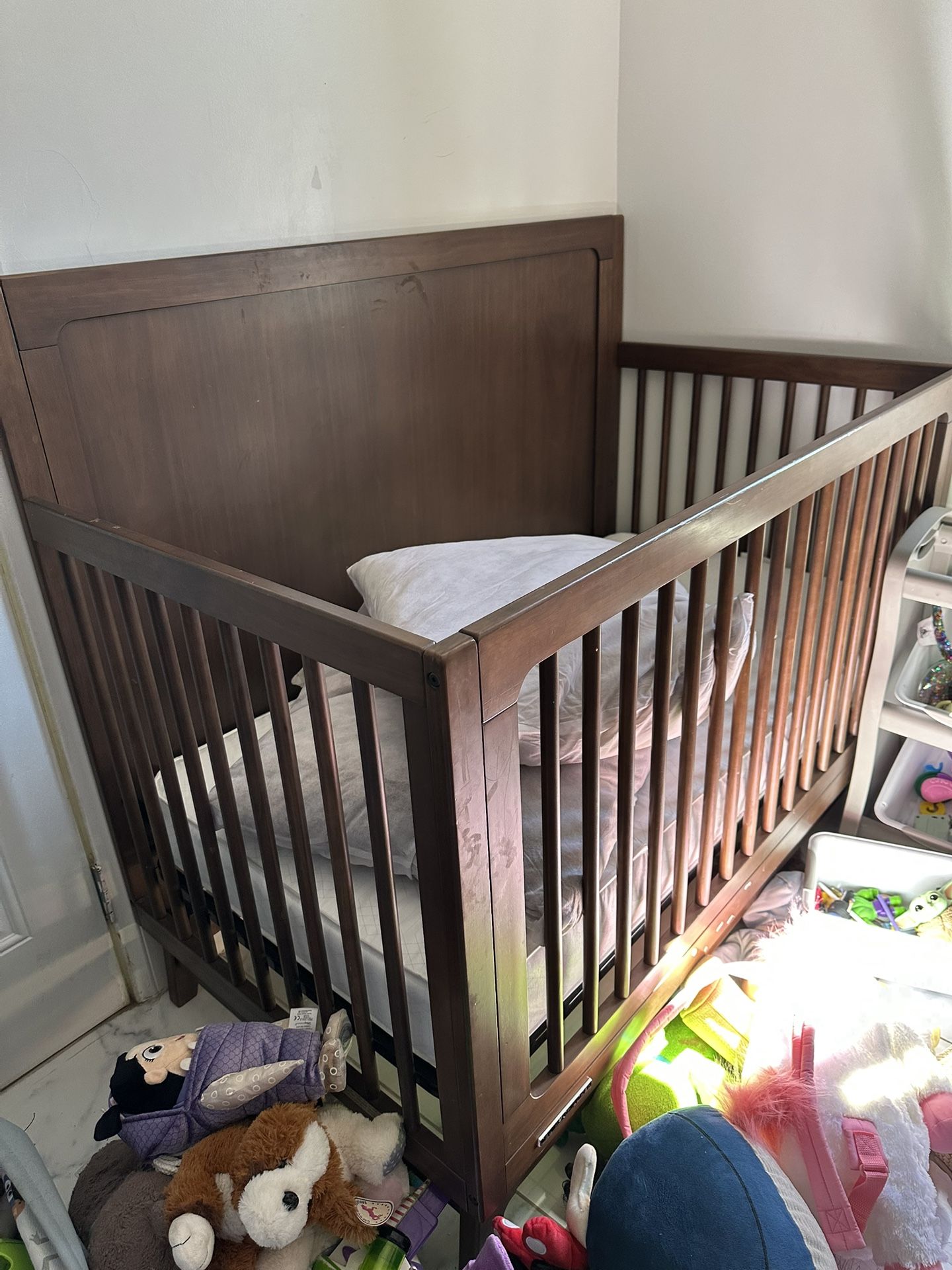 Baby Crib, Wood,