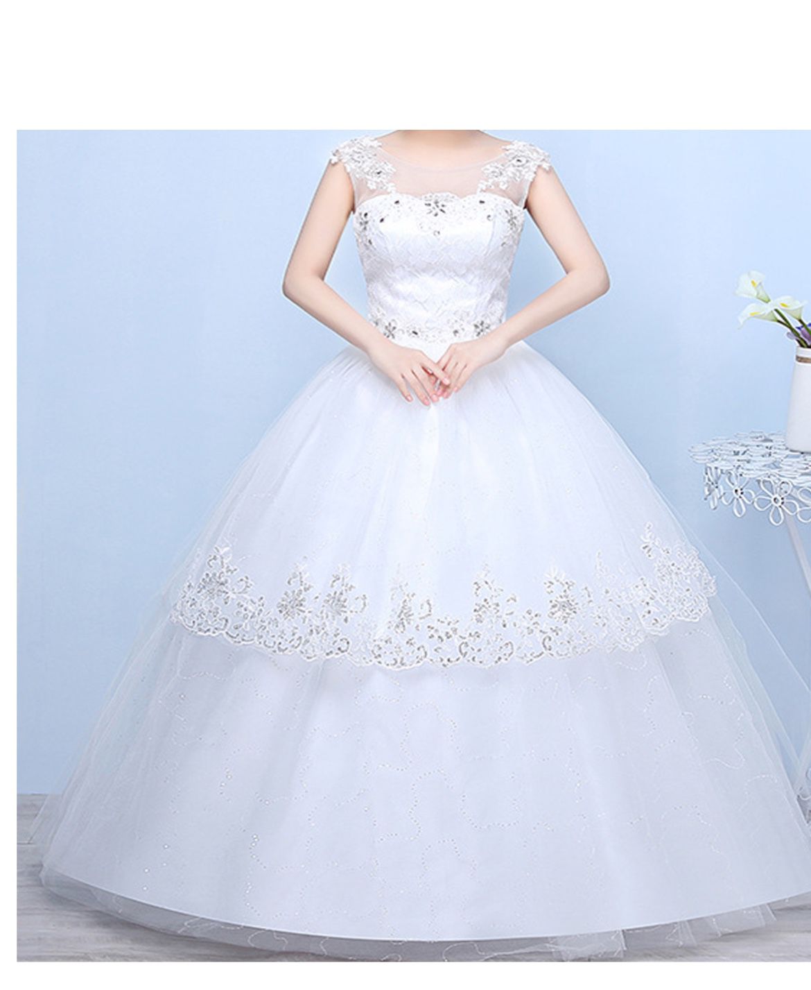  Gown Wedding Dress. Fit : Women's Color : White