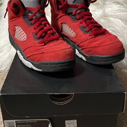Kids Jordan Retro 5 Sneakers 