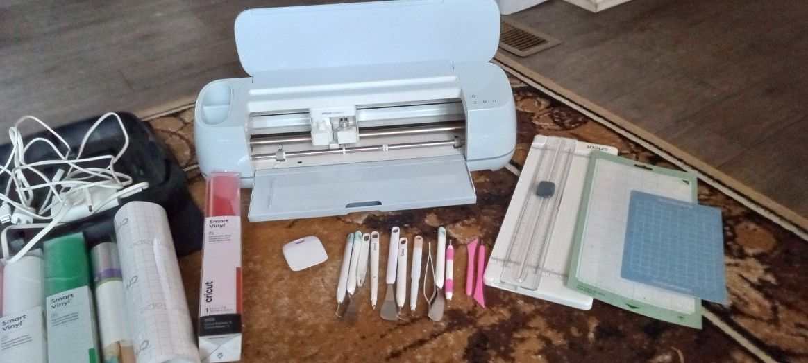 Cricut Maker 3 With Accessories 