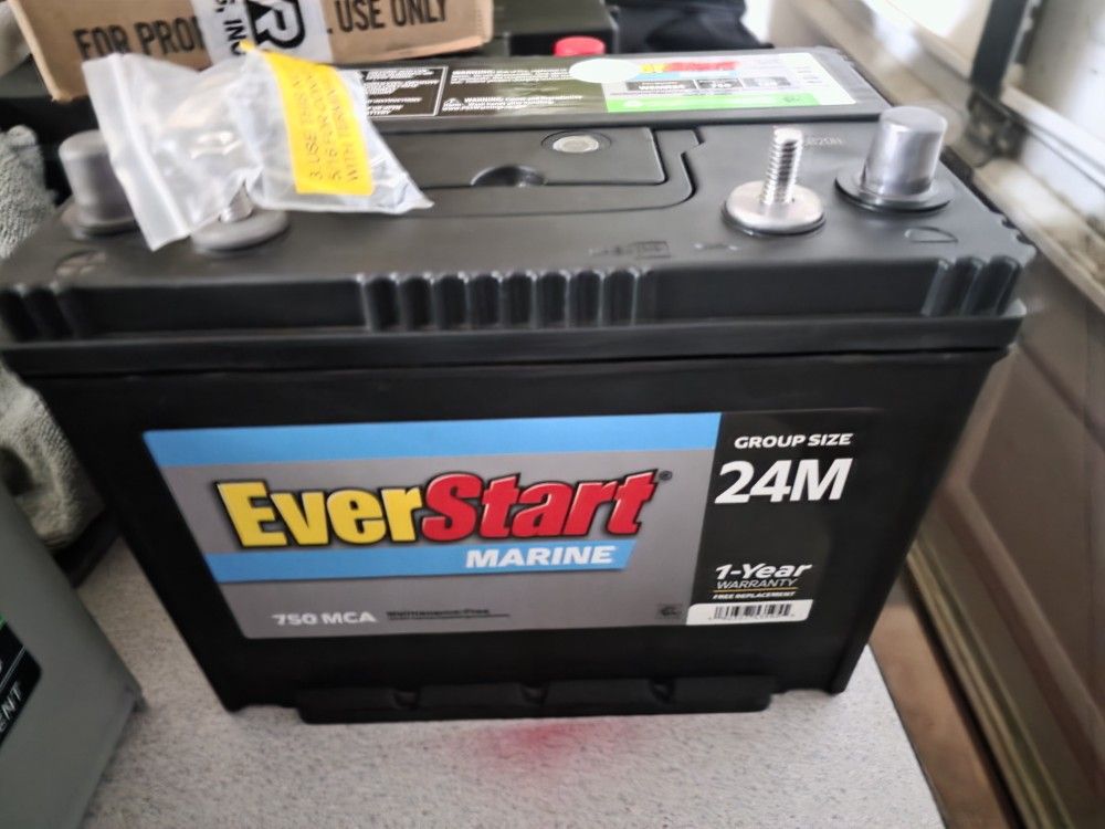 RV /MARINE BATTERY