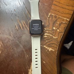 Apple Watch SE For Sale 