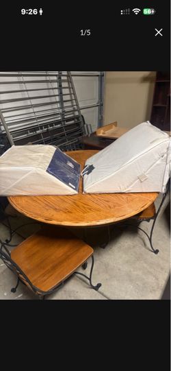 Leg and back wedge pillow