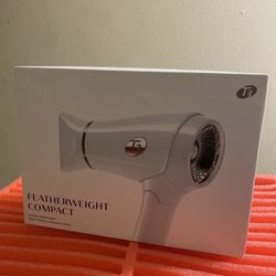 T3 Featherweight Compact Professional  Hair Dryer