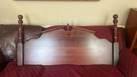 Wooden Pediment Cherry Headboard - Queen