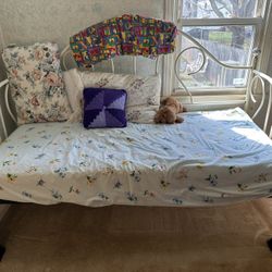Metal Framed Daybed And Mattress 