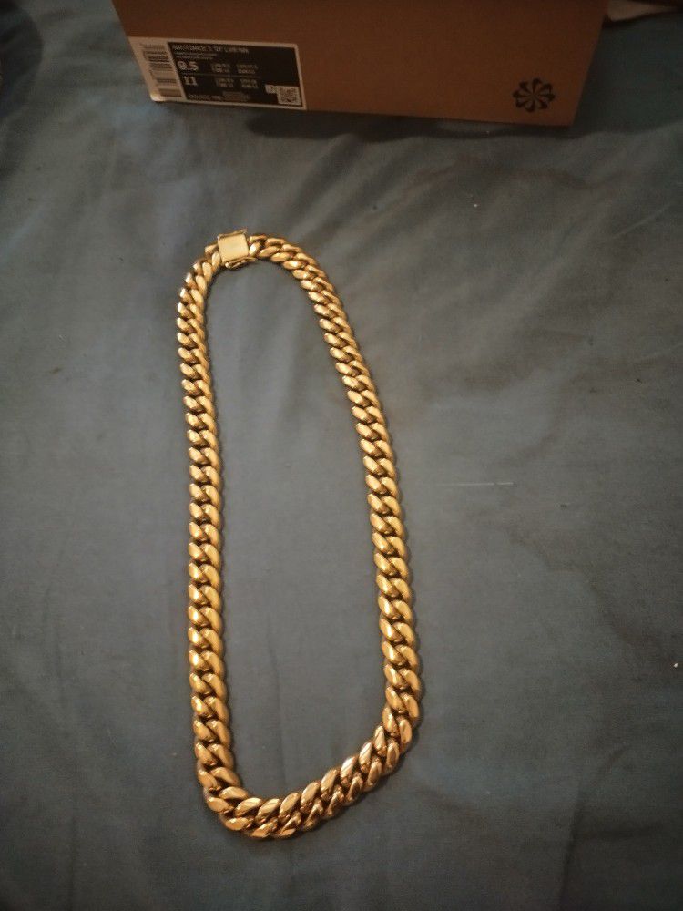 18k Miami Cuban Chain. Real Gold Plated. 20 Inches
