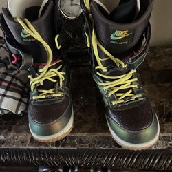 Nike Snow Boardboots And Dc Boots