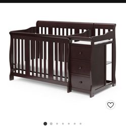 Baby Crib And Changing Table 