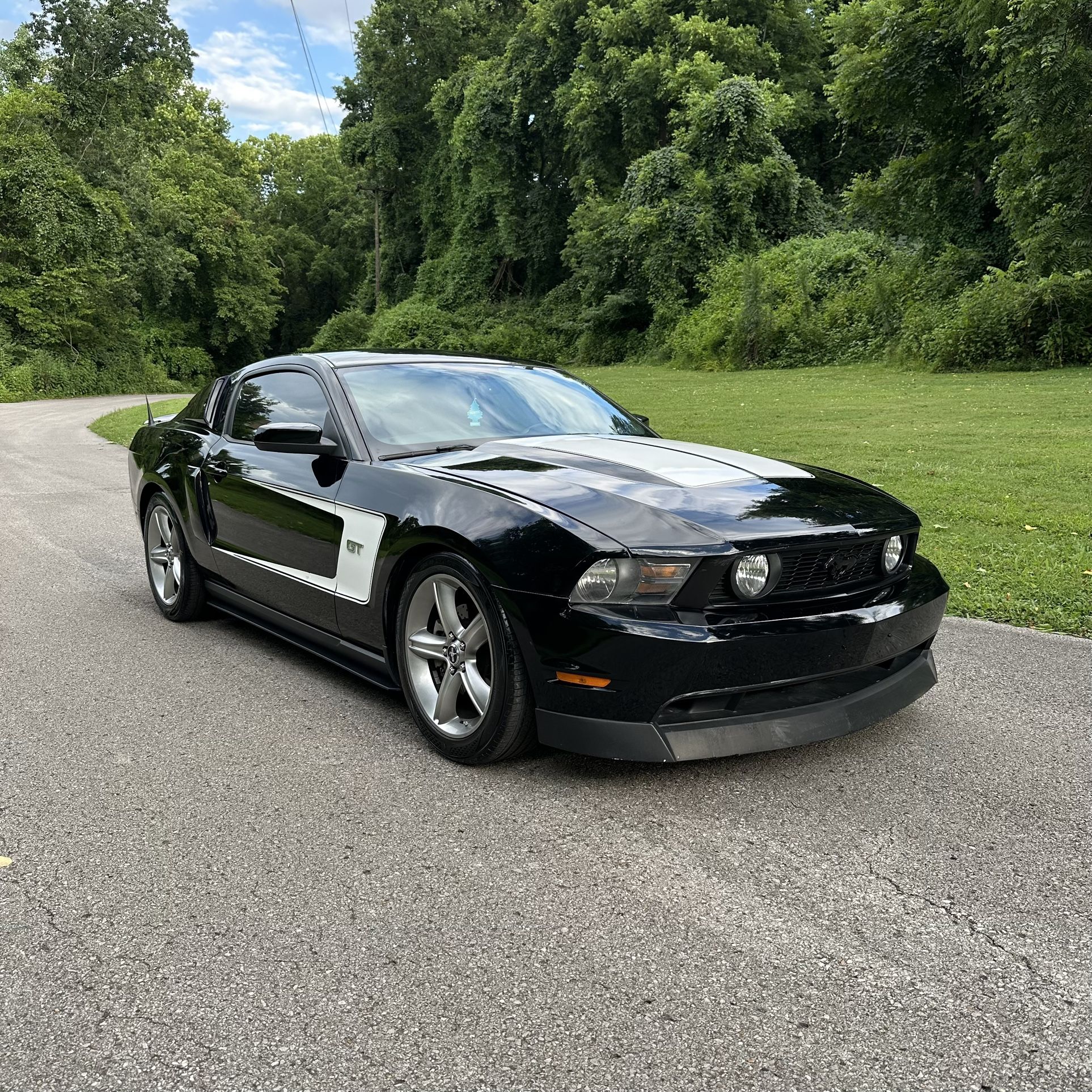 2010 Ford Mustang