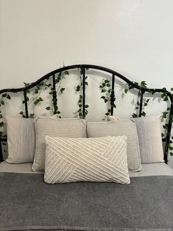 Throw Pillows
