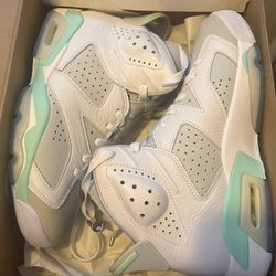Jordan 6 Retro