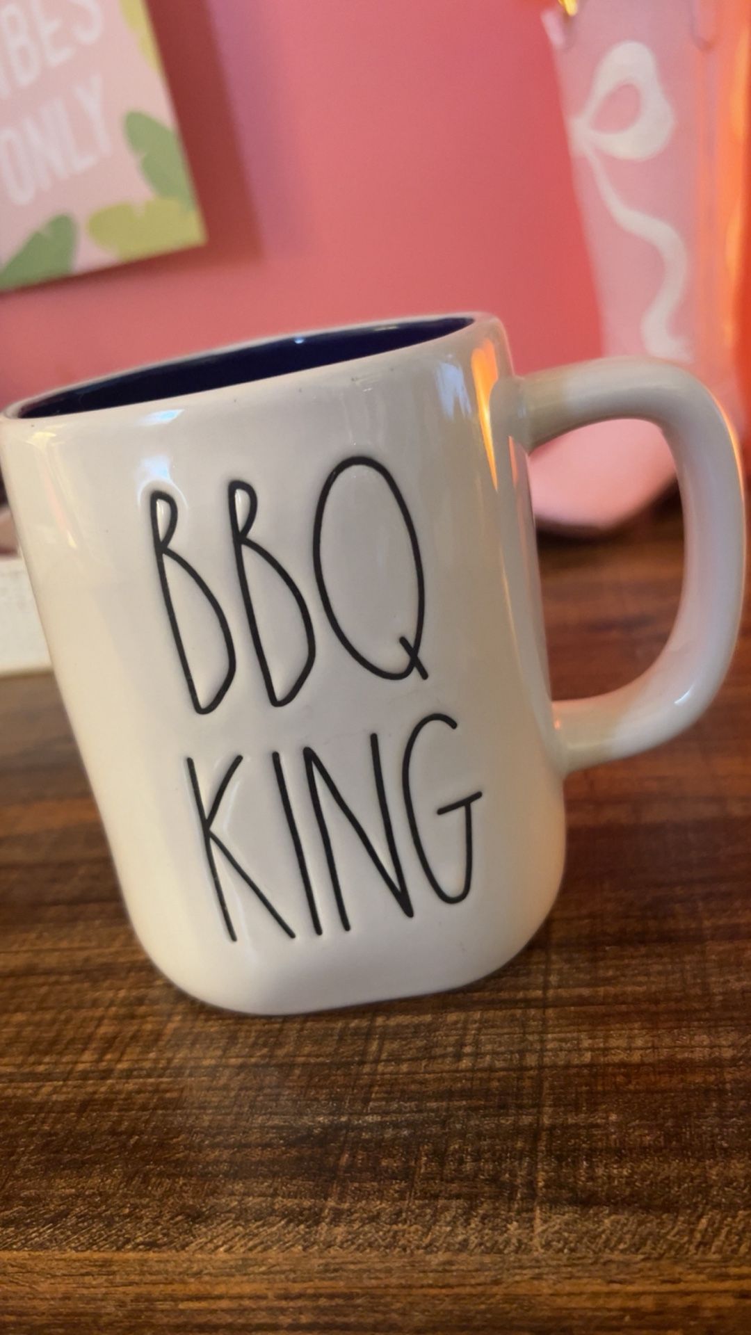 BBQ KING grill mug $5 in 33312