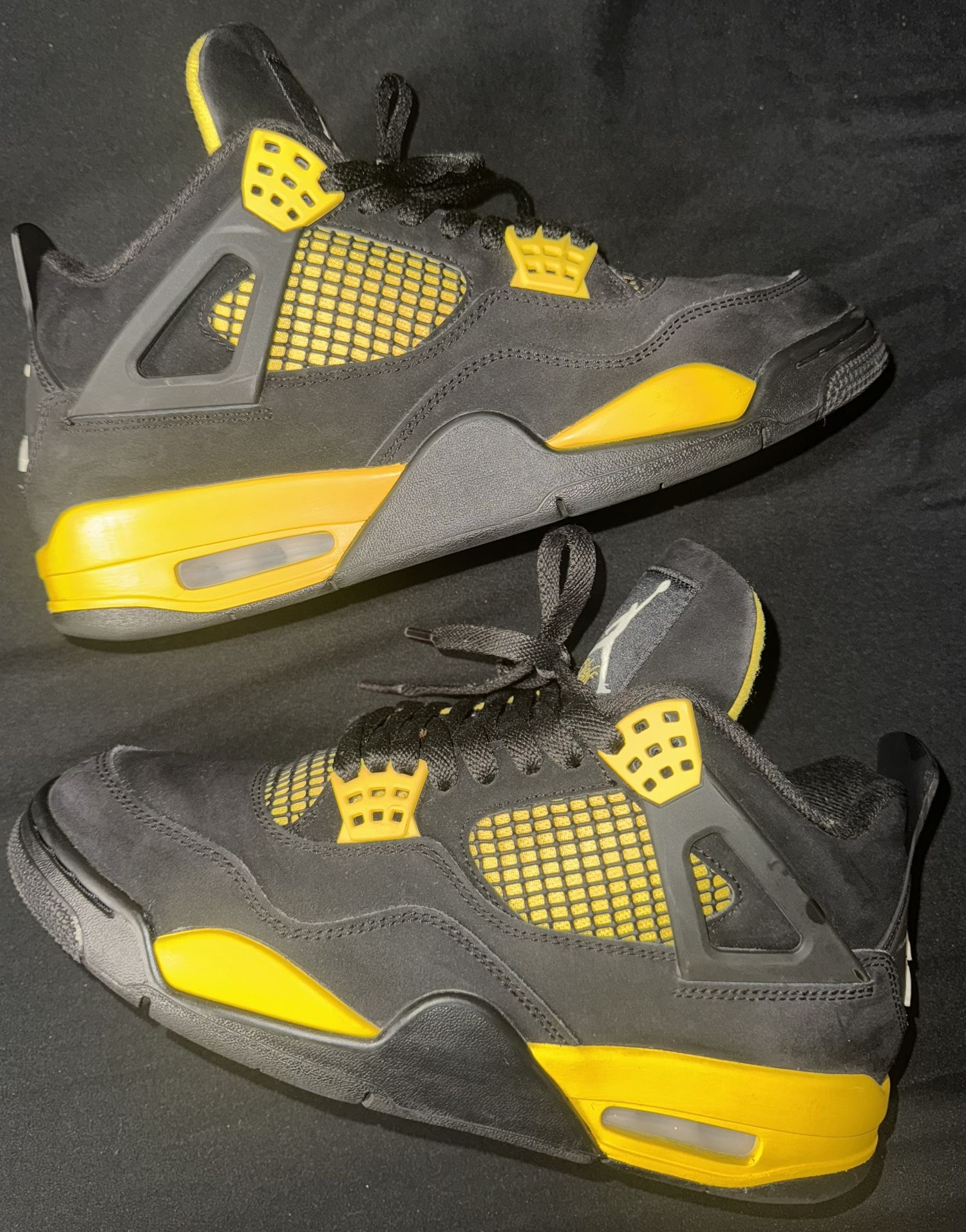 Jordan 4 Retro ‘Thunder’ Size 8M