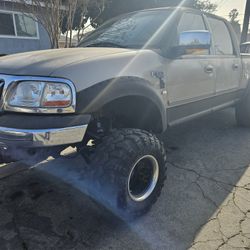 2003 Ford F150 Crew Cab
