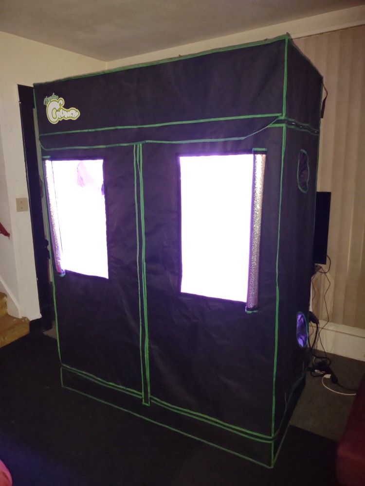 Grow Tent