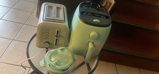 Air fryer , egg cooker and toaster