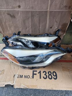 2014 2016 toyota corolla pair of headlights