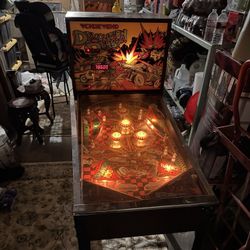 Wonder Wizard Demolition Derby Pinball Machine 