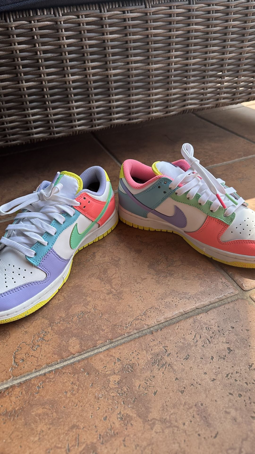 Nike Dunk Low SE 'Candy' – Women's Size