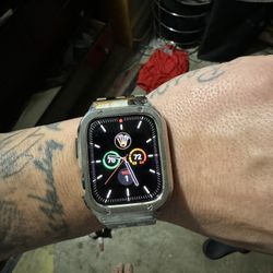 Series 7 45mm Apple Watch 