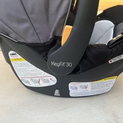Chicco Keyfit 30 Infant Car Seat 