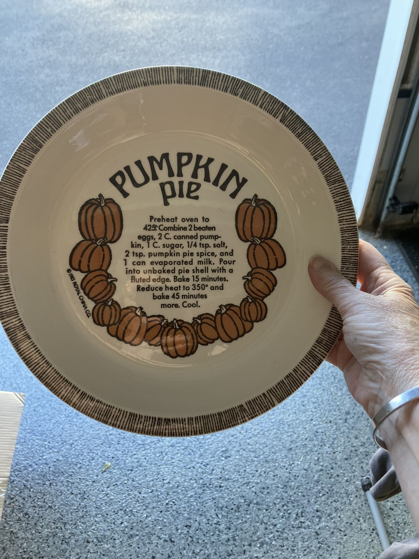 Vintage Pumpkin Pie Plate