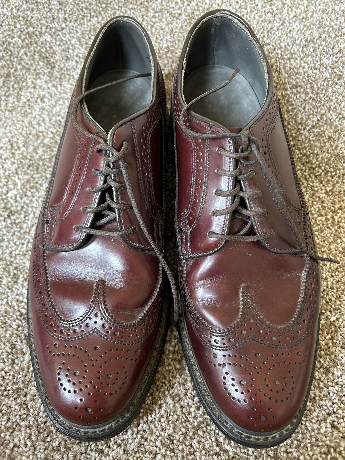 Men’s Antique Dexters Dress Shoes