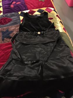 Girls dress size 12 very nice